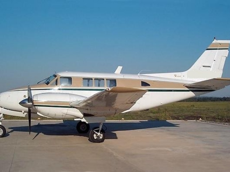 Beech Queen Air B80